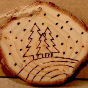 Brazi pirogravati pe felie de lemn
