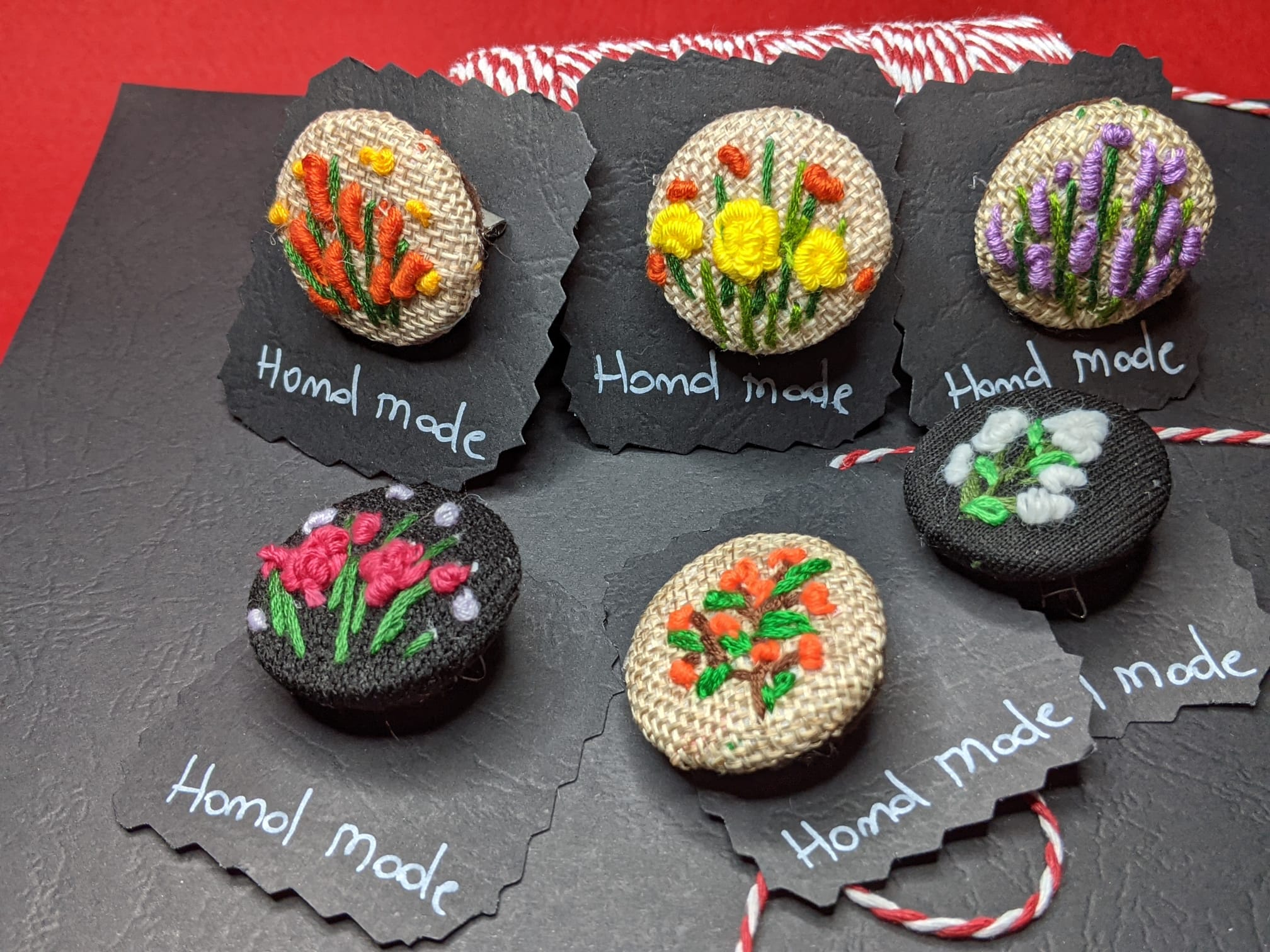 Martisor tip brosa cusut